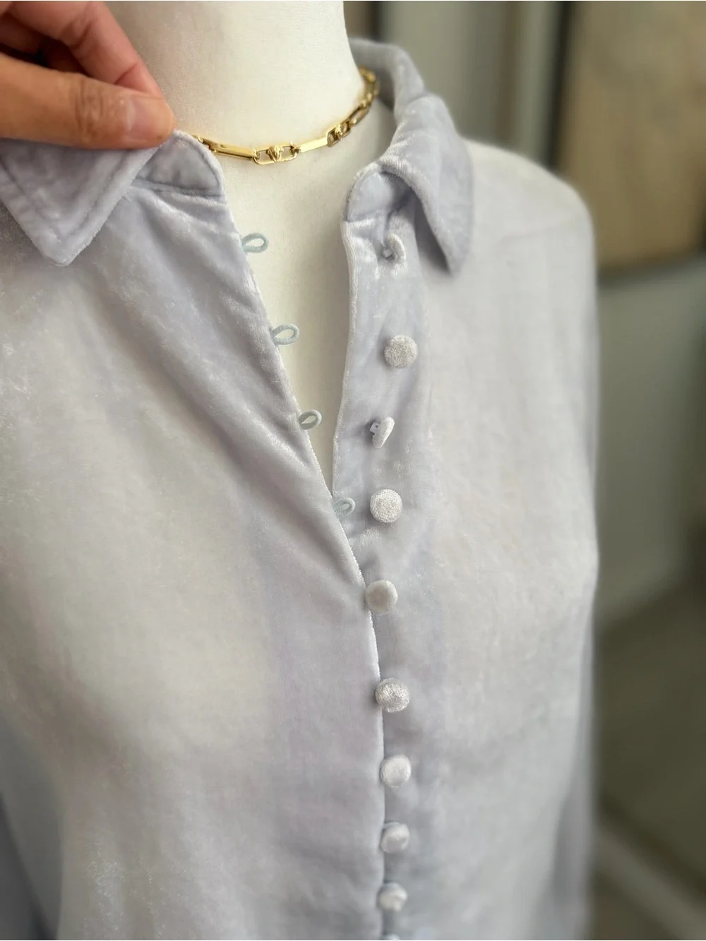 J.Crew Velvet Button Front Blouse Women’s Small Pale Sky Blue Long Sleeve Top S
